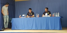 Los jugadores del C.F. Leganés visitan el cole 8