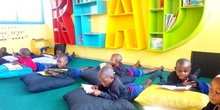 2019_10_10_Biblioteca de Kumwenya School_CEIP FDLR_Las Rozas 1
