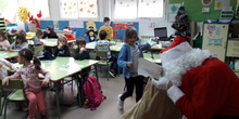 Santa Claus comes to School 23